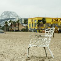 image 5464-three-leg-beach-chair-jpg