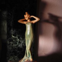 image 8001-figurine-jpg