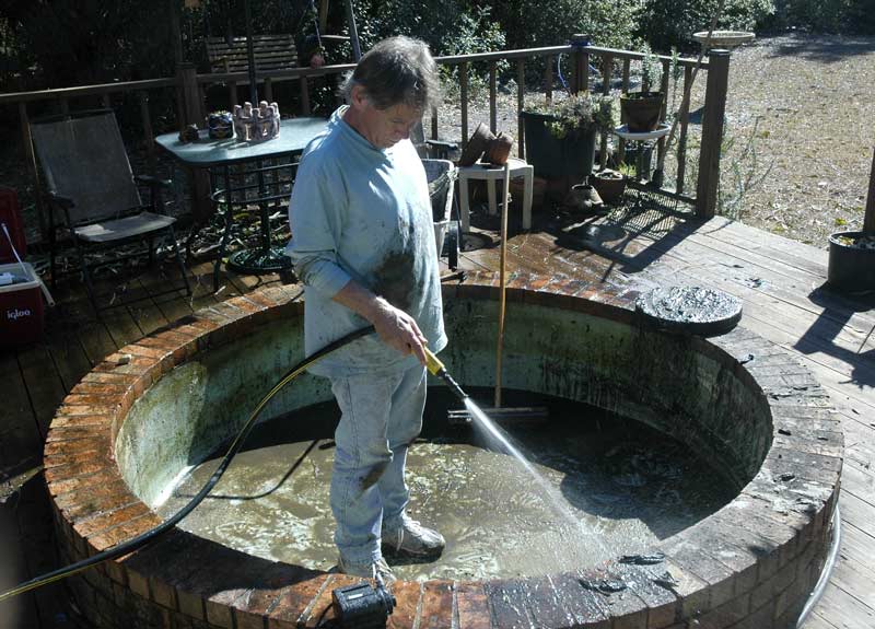 Steve hoses the sides off